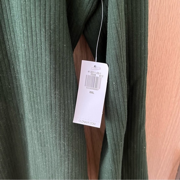 Old Navy Long-Sleeve Square-Neck Rib-Knit Bodysuit for Women - Picture 5 of 8